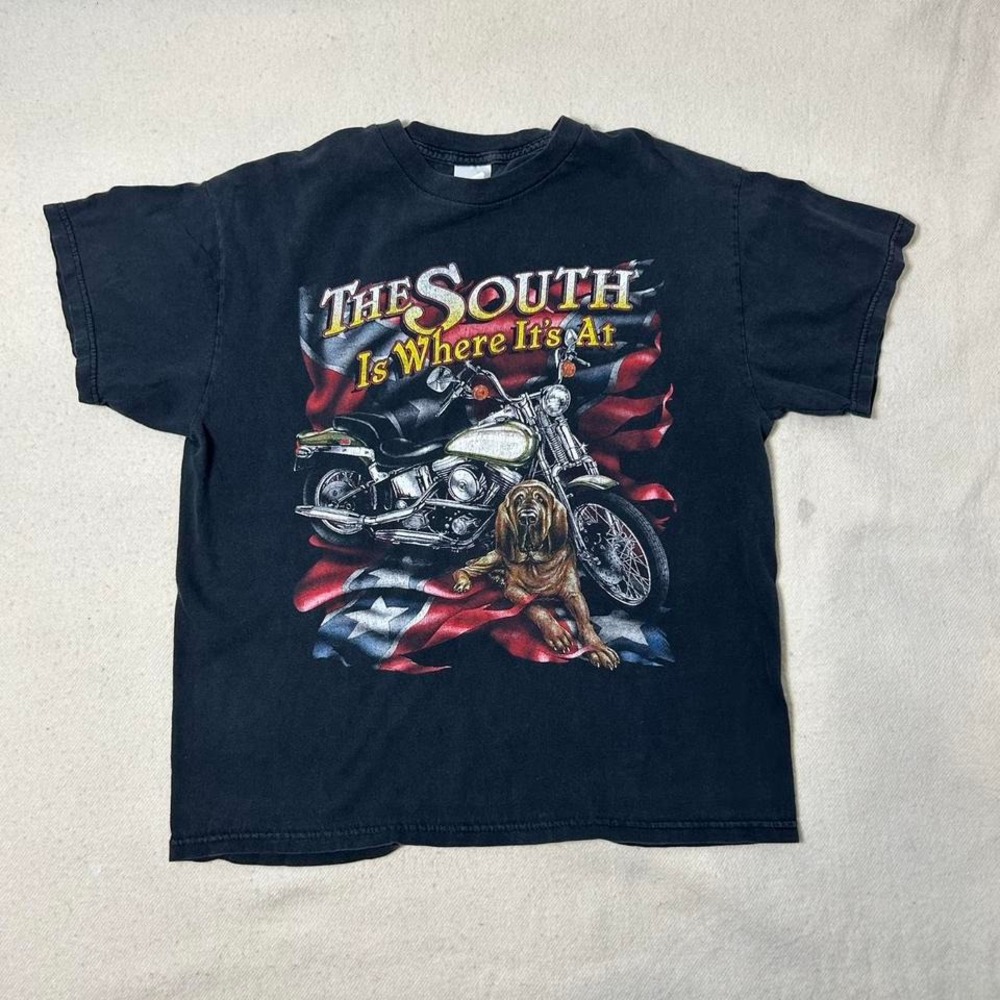 Black vintage Tennessee River T-shirt The south is where it's at
